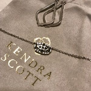 Kendra Scott Elisa Necklace